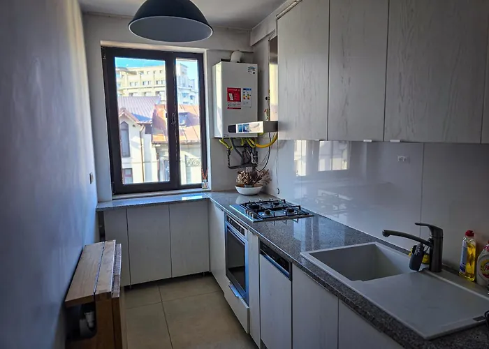 Cozy Two Rooms Downtown By Chr Luxury Propery Bucureşti